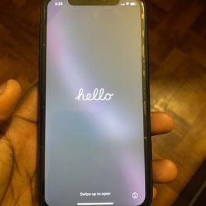 iPhone XR ICLOUD locked